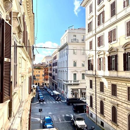 Traditional Style In The City Center Rome Bagian luar foto