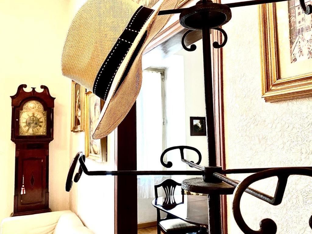 Traditional Style In The City Center Rome Bagian luar foto